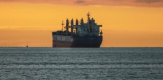 Oil Prices Plummet Amid Advancements in US-Iran Negotiation Efforts